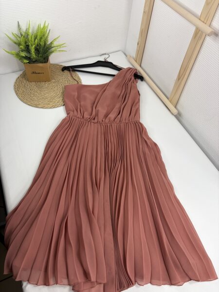 Платье MANGO 42 (S) НФ-00004425