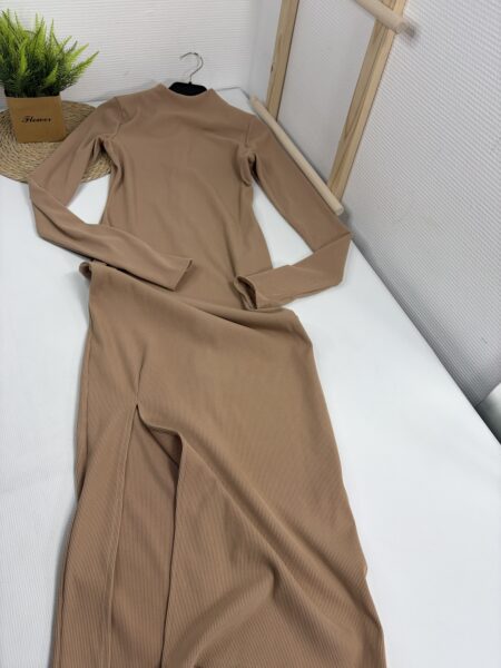 Платье 42 (S) Другой НФ-00005597