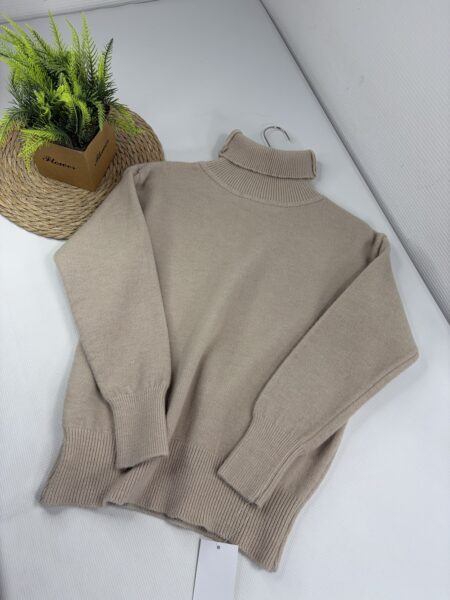 Свитер 44 (S/M) Другой НФ-00006346