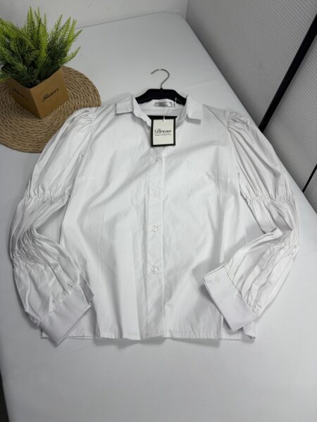 Блузка новая НФ-00009557