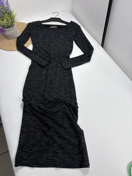 Платье Bershka 42 (S) НФ-00008597